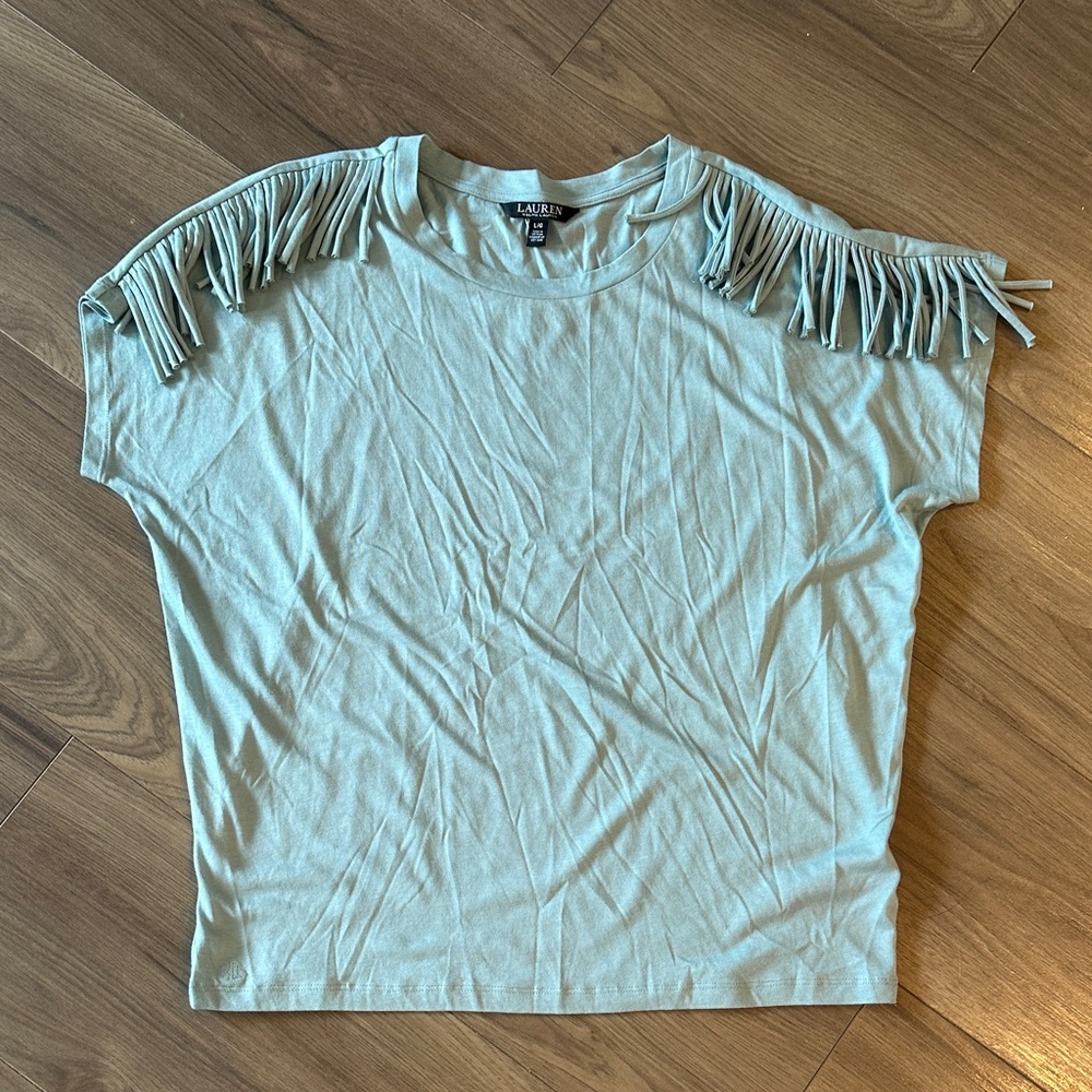 Lauren by Ralph Lauren fringe shoulder t shirt in green. Size large NWOT